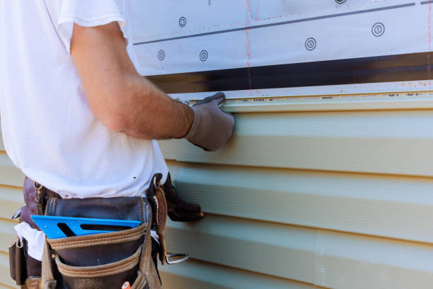 Trusted Emergency Siding Repair service in Euclid, OH - Creative Siding